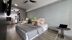 Blk 560 Hougang Street 51 (Hougang), HDB Executive #475174611